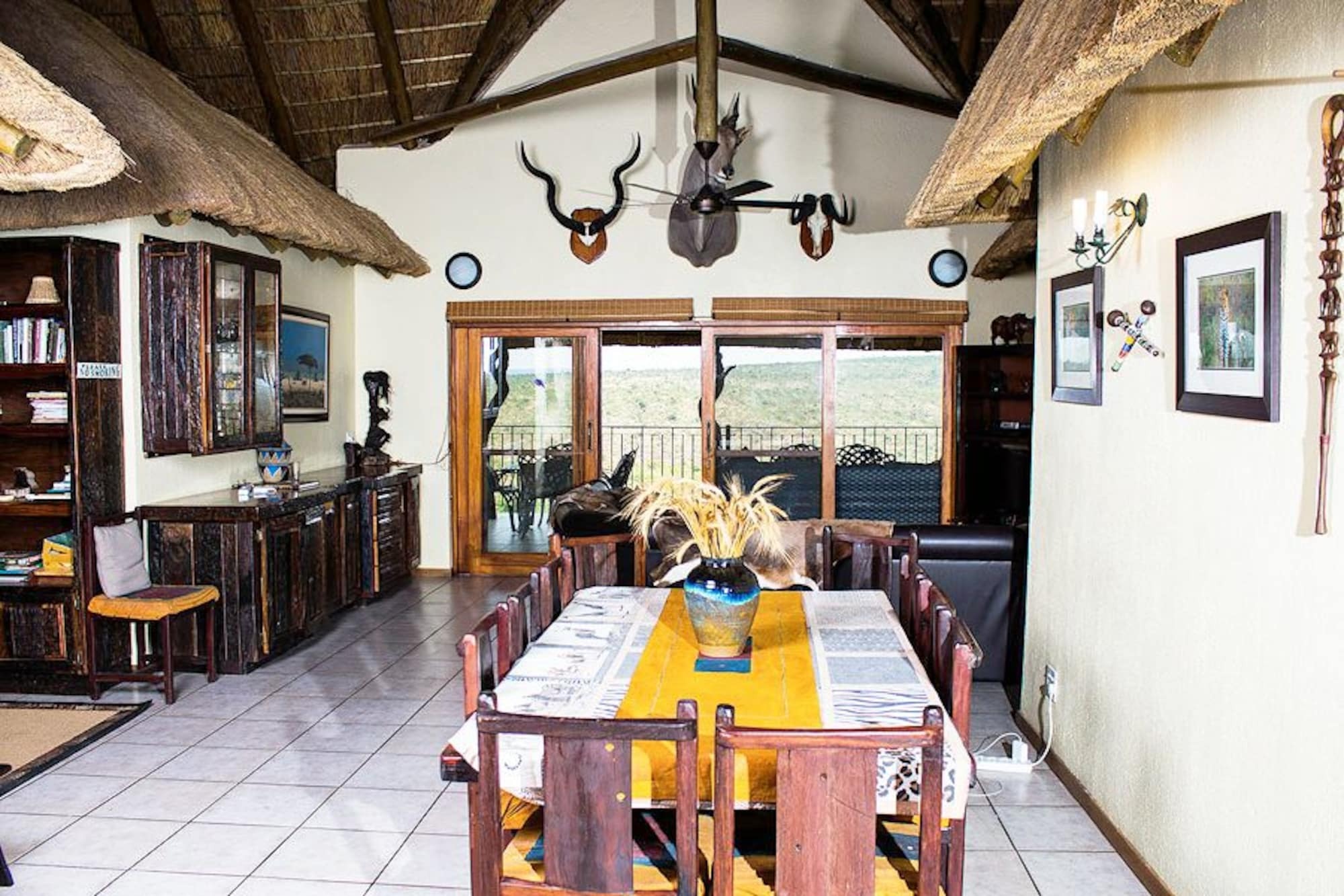 Mabalingwe Uzuri Lodge Bela-Bela Εξωτερικό φωτογραφία