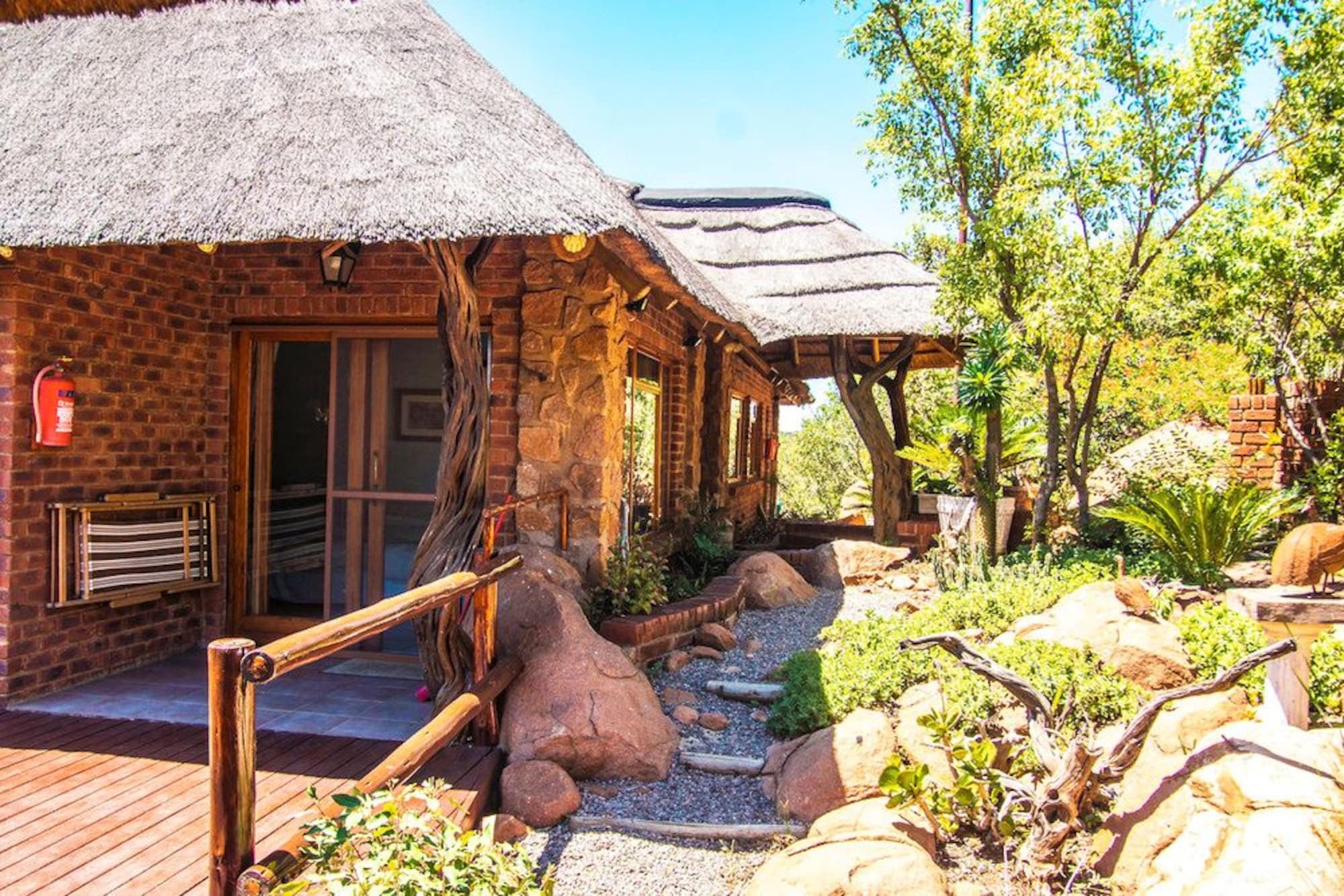Mabalingwe Uzuri Lodge Bela-Bela Εξωτερικό φωτογραφία